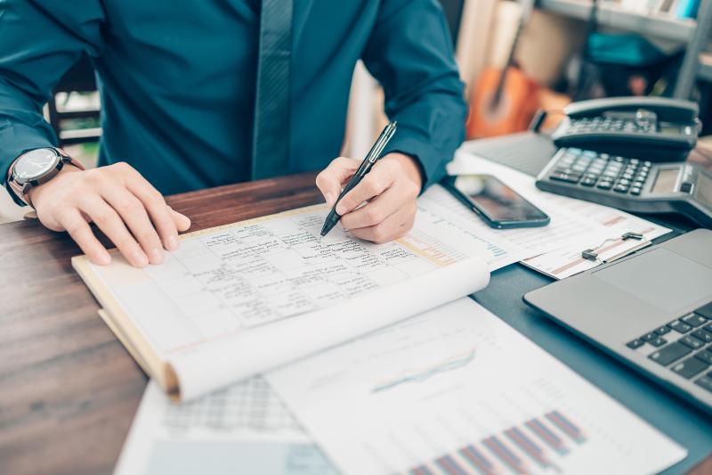 事業収支計画作成の流れとは